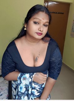 Shivanya Pussy Transgender - Transsexual escort in Bangalore Photo 9 of 9