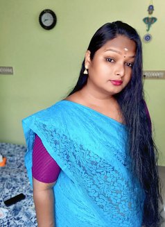 Shivanya Pussy Transgender - Acompañantes transexual in Bangalore Photo 14 of 20