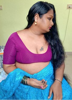 Shivanya Pussy Transgender - Acompañantes transexual in Bangalore Photo 17 of 20
