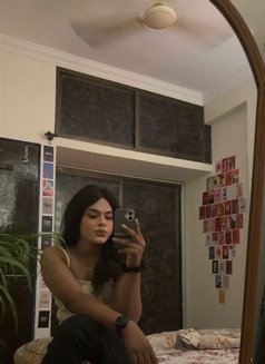 Shivi - Transsexual escort in Indore Photo 14 of 24