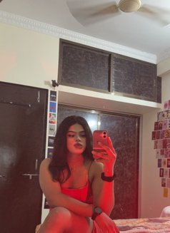Shivi - Transsexual escort in Indore Photo 18 of 24