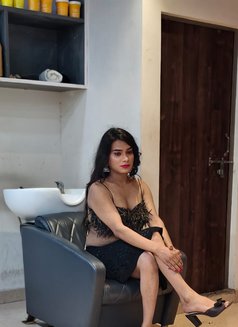 Shivi Sex Hunter - Transsexual escort in Jaipur Photo 7 of 13