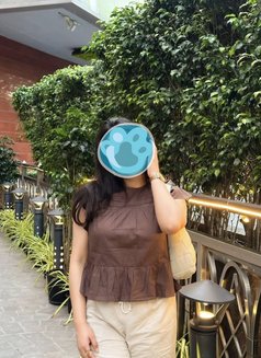 ❣️( Shivika🥀cam & Meet)❣️ - escort in Hyderabad Photo 5 of 8