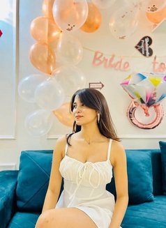 Shivu - escort in Bangalore Photo 2 of 2