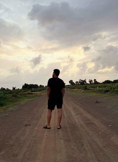 Shivvv - Male escort in Rajkot Photo 2 of 2