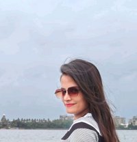 Shiwani Independent Genuine & No Advance - puta in Pune