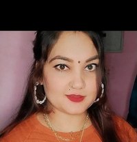 Only Genuine Escort service - puta in Gurgaon Photo 1 of 3