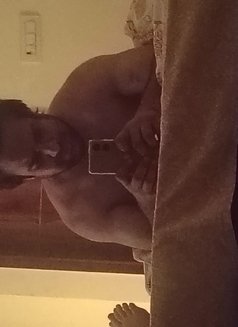 Shlok - Male escort in New Delhi Photo 1 of 2