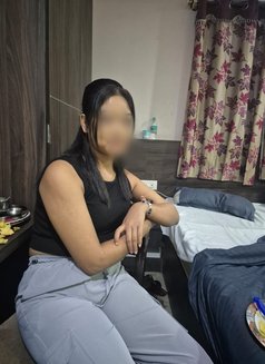 Shnaya - escort in Bangalore Photo 2 of 8