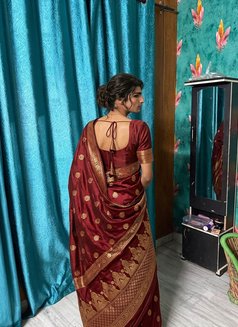 Shnaya - Dominadora transexual in Chandigarh Photo 3 of 4