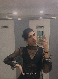 Shnaya - Transsexual adult performer in Chandigarh Photo 1 of 6