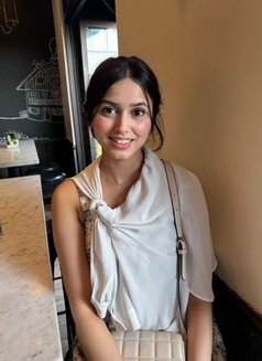 Shobha - escort in Bangalore Photo 1 of 3