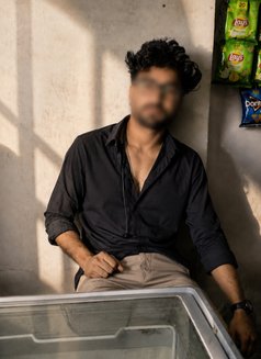 Shobit9 - Intérprete masculino de adultos in New Delhi Photo 1 of 1