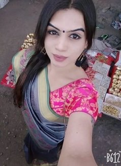 Shoma - Transsexual escort in Mumbai Photo 5 of 13
