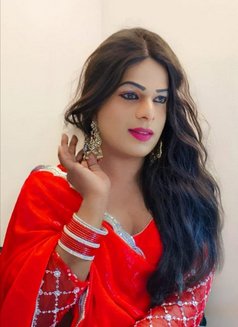 Shonali - Acompañantes transexual in Hyderabad Photo 6 of 8