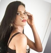 SHONALI QTLI 9 inch WHEN HARD C O - Transsexual escort in Colombo