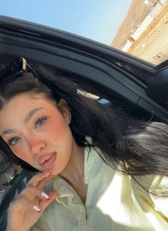 Shooka iranian & rosha russian(thressome - escort in Muscat Photo 1 of 5