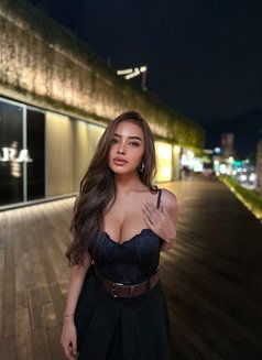 Shopia exotic girl - escort in Bali Photo 9 of 9