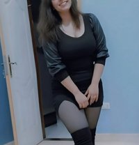 Shorock Sharmoota - escort in Cairo