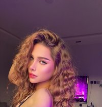 Shorouq - Transsexual escort in Riyadh