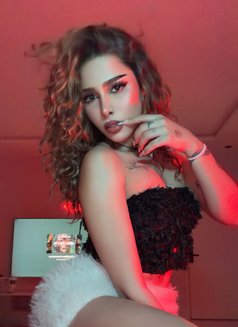 Shorouq - Transsexual escort in Riyadh Photo 7 of 21