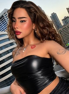Shorouq - Transsexual escort in Al Manama Photo 26 of 29