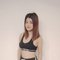 Short Night Payment Girl Hand Cash - puta in New Delhi Photo 2 of 8
