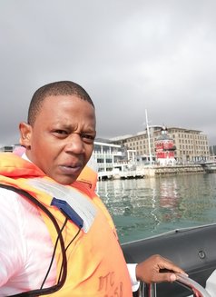 Shortbase - Acompañantes masculino in Durban Photo 1 of 1