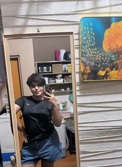 ShortHairQueen - puta in Manila Photo 7 of 11