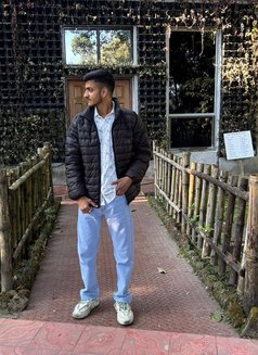 Shorya - Male escort in New Delhi Photo 2 of 3