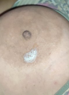 Shosho - escort in Dubai Photo 5 of 8