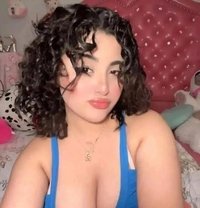 Queen Shosho - Transsexual escort in Cairo