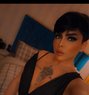 Shoshoشام - Acompañantes transexual in Dubai Photo 5 of 6