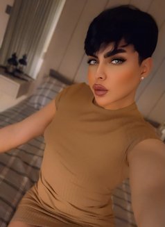 Shoshoشام - Transsexual escort in Dubai Photo 7 of 7