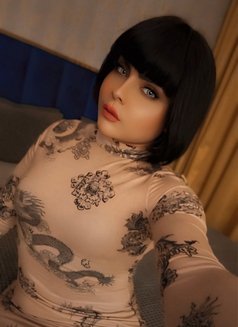 Shoshoعربيه - Transsexual escort in Dubai Photo 4 of 7