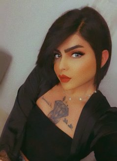 Shoshoعربيه - Transsexual escort in Dubai Photo 7 of 7