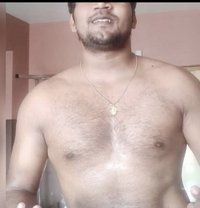 Shourya - Intérprete masculino de adultos in Kolkata