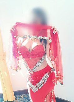 شوق مزة مصرية لسة واصلة مسقط showq Egypt - escort in Muscat Photo 4 of 30