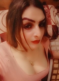 Shraddha Rajput - Transsexual escort in New Delhi Photo 19 of 26