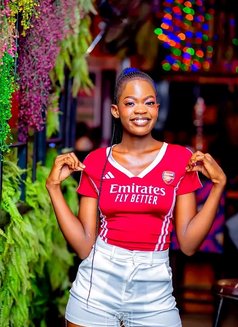 Shrank - Transsexual escort in Nairobi Photo 6 of 9