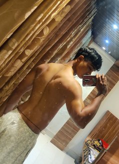 Shree - Acompañantes masculino in Mumbai Photo 2 of 4