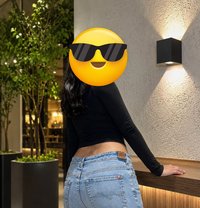 Shreya 98733 Vip 84431 Esscort Service - escort in Chandigarh