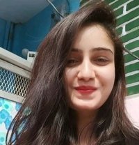 Shreya Call Girls Service - puta in Hyderabad