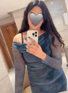 Shreya Curvy Model in Business Bay - escort in Dubai Photo 2 of 8