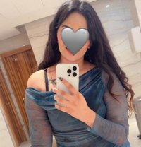 Shreya Curvy Model - escort in Dubai
