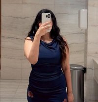 Shreya Curvy Model - escort in Dubai