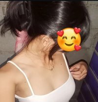 Shreya, Delhi Single Independent Girl - escort in New Delhi
