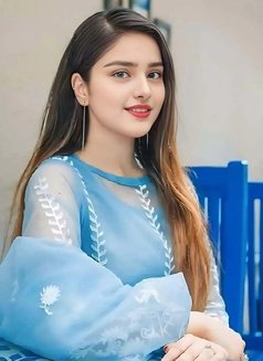Shreya - escort in Gurgaon Photo 3 of 3