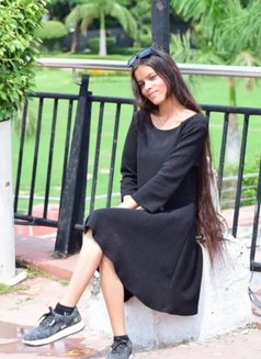 Shreya - escort in New Delhi Photo 3 of 3