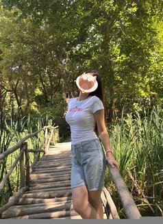 🇳🇵Shreya cam chat meet available 🇳🇵 - escort in Kathmandu Photo 2 of 2